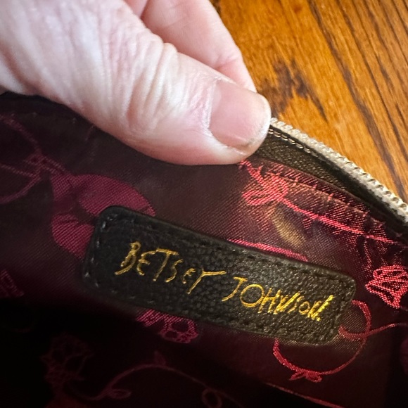 Betsy Johnson Crossbody Wallet combo Fun Print! - Picture 6 of 7